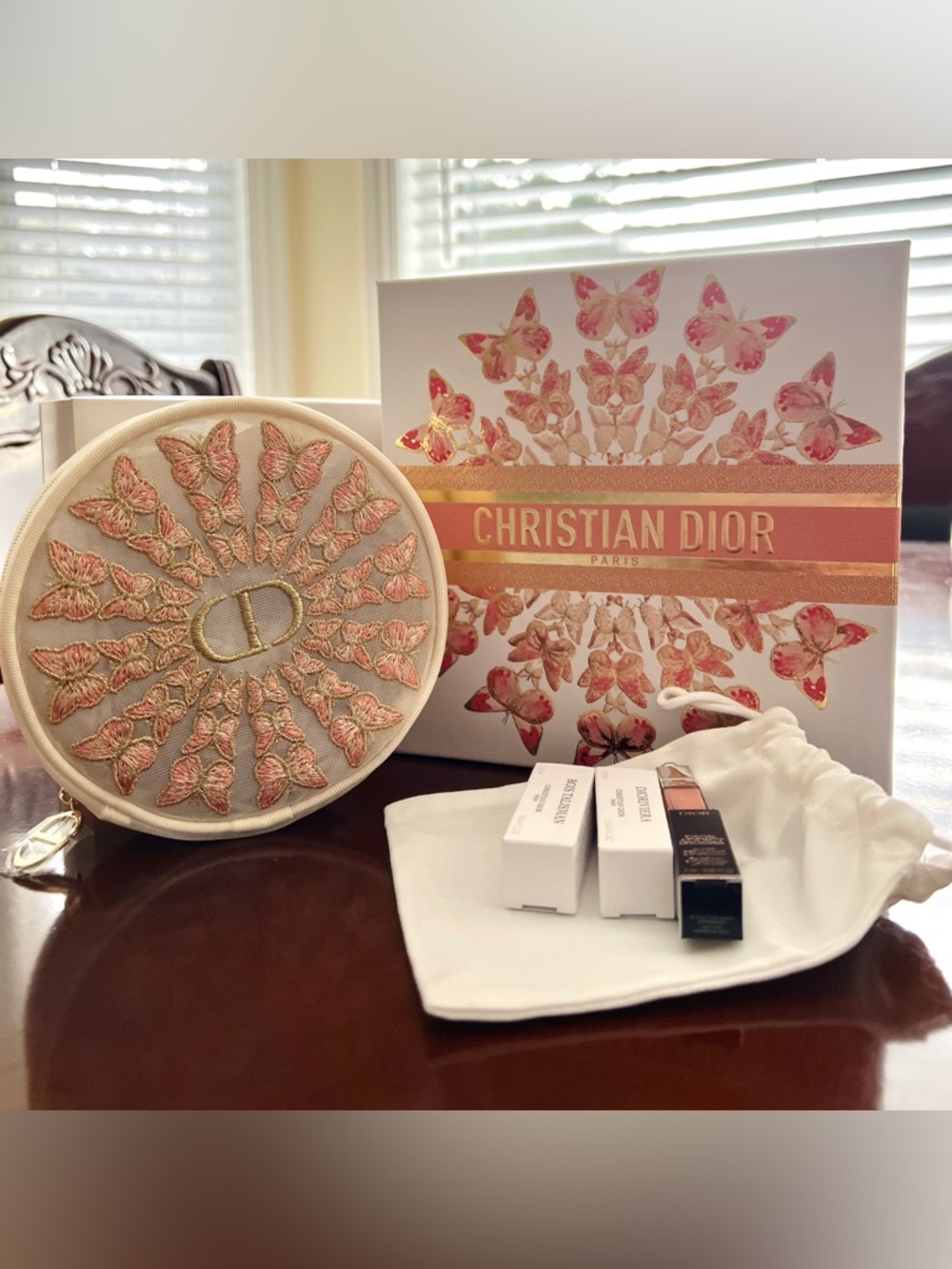 Dior Mother’s Day 2026 Box, Butterfly Cosmetic Pouch and Samples 🦋